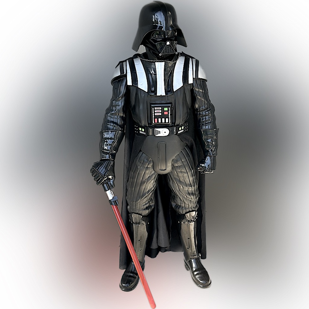 Preowned condition 2013 Jakks Pacific: Star Wars- Darth Vader